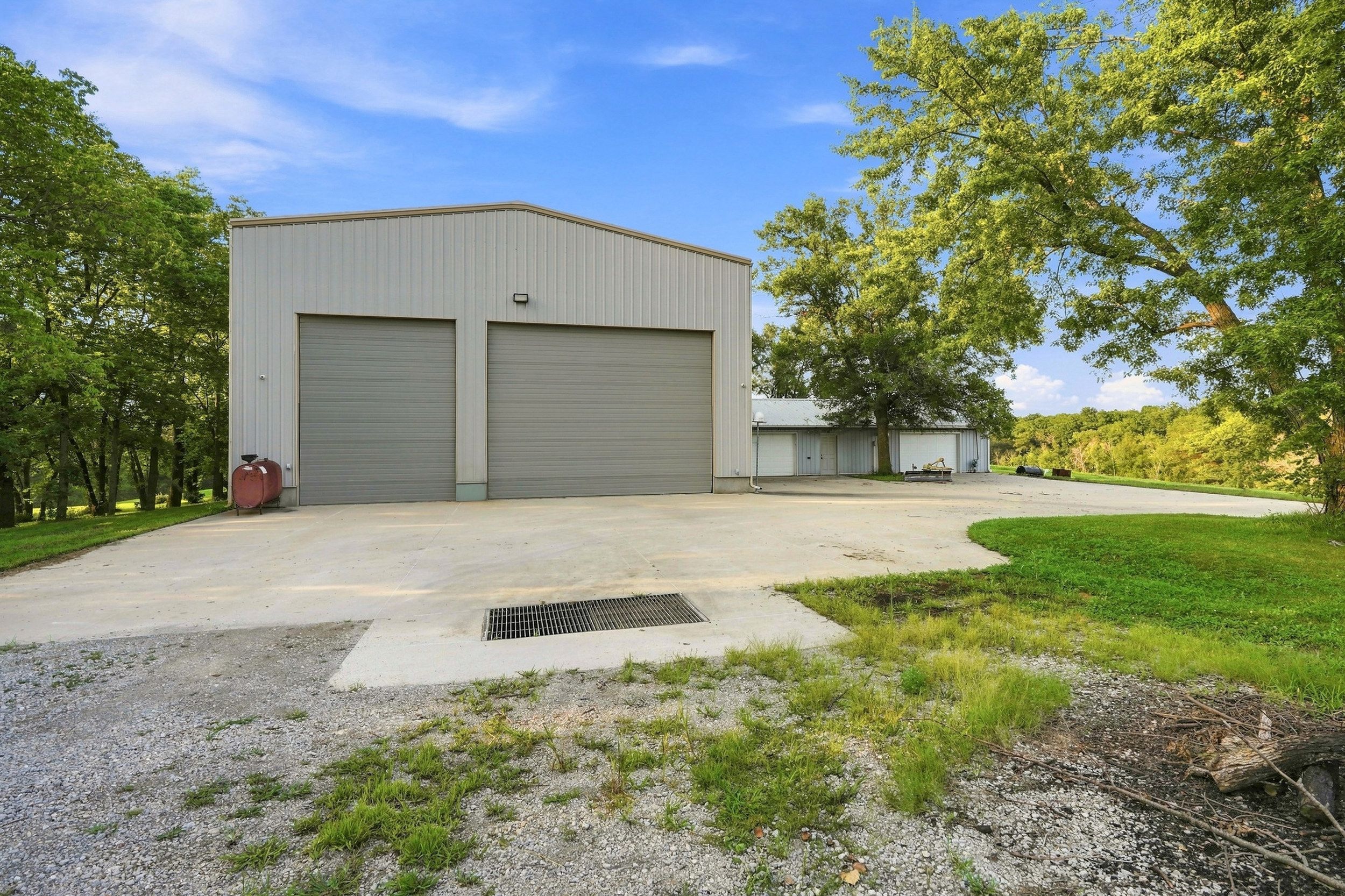 Listing Photo: 2960 160th St 0046-